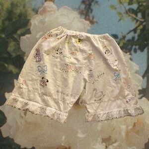{ 𝒮✿𝕃𝙳 } Have a Nice Day handmade shorts